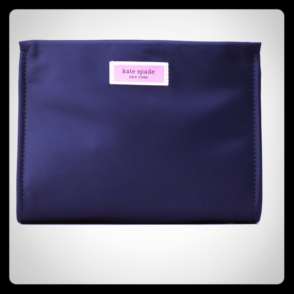 NEW Kate spade Black nylon cosmetic bag NWT ✨
